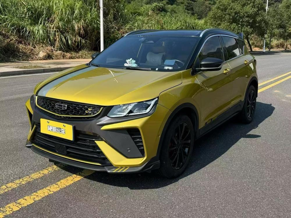 Geely Binyue 2021 — фото автомобиля 1