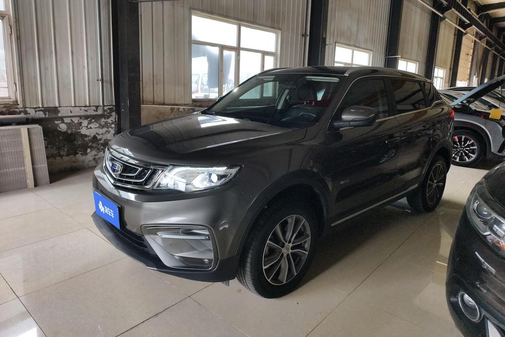 Geely Boyue 2020 — фото автомобиля 1