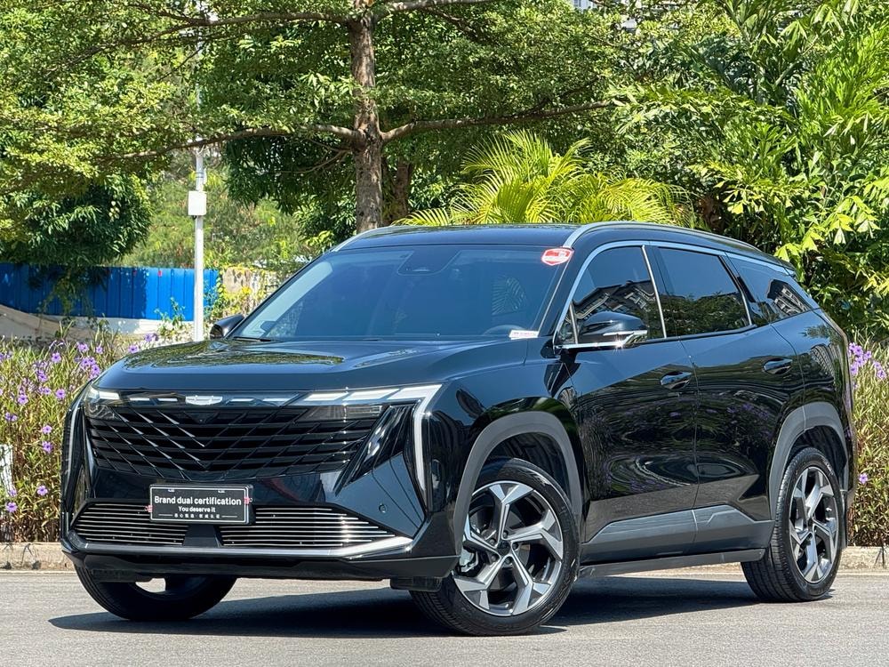 Geely Boyue L 2024 — фото автомобиля