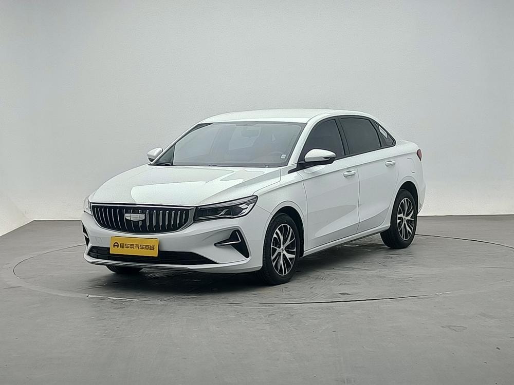 Geely Emgrand 2025 — фото автомобиля