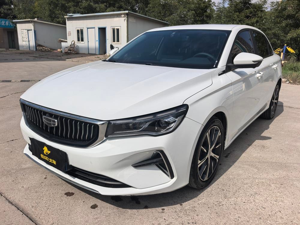 Geely Emgrand 2023 — фото автомобиля
