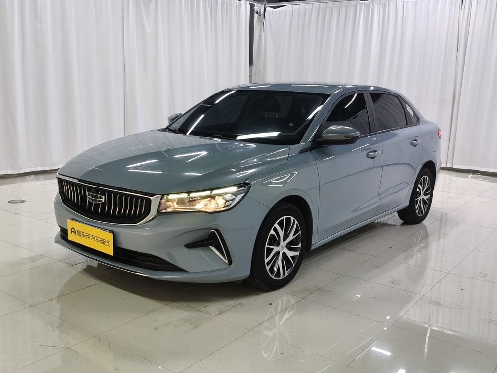 Geely Emgrand 2023 — фото автомобиля