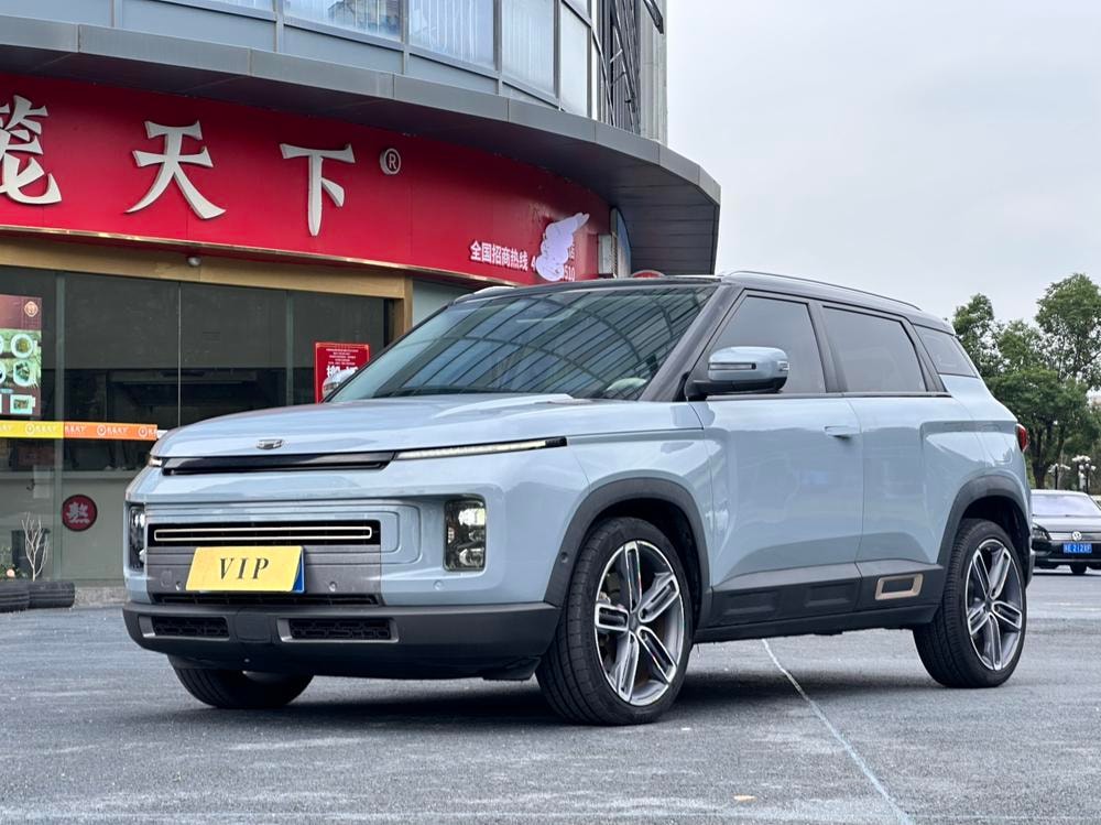 Geely ICON 2020 — фото автомобиля