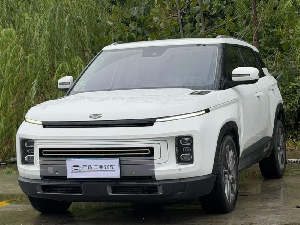 Geely ICON 2020 — фото автомобиля