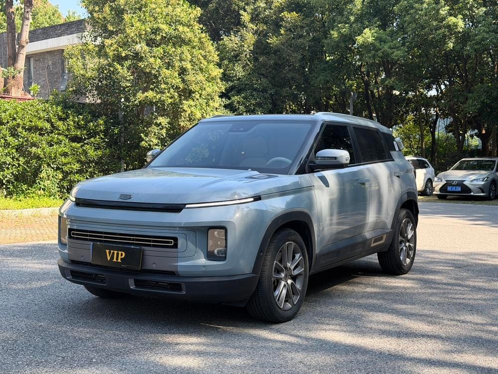 Geely ICON 2020 — фото автомобиля