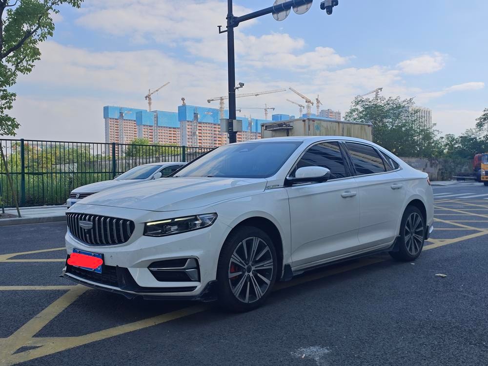 Geely Xingrui 2025 — фото автомобиля 1