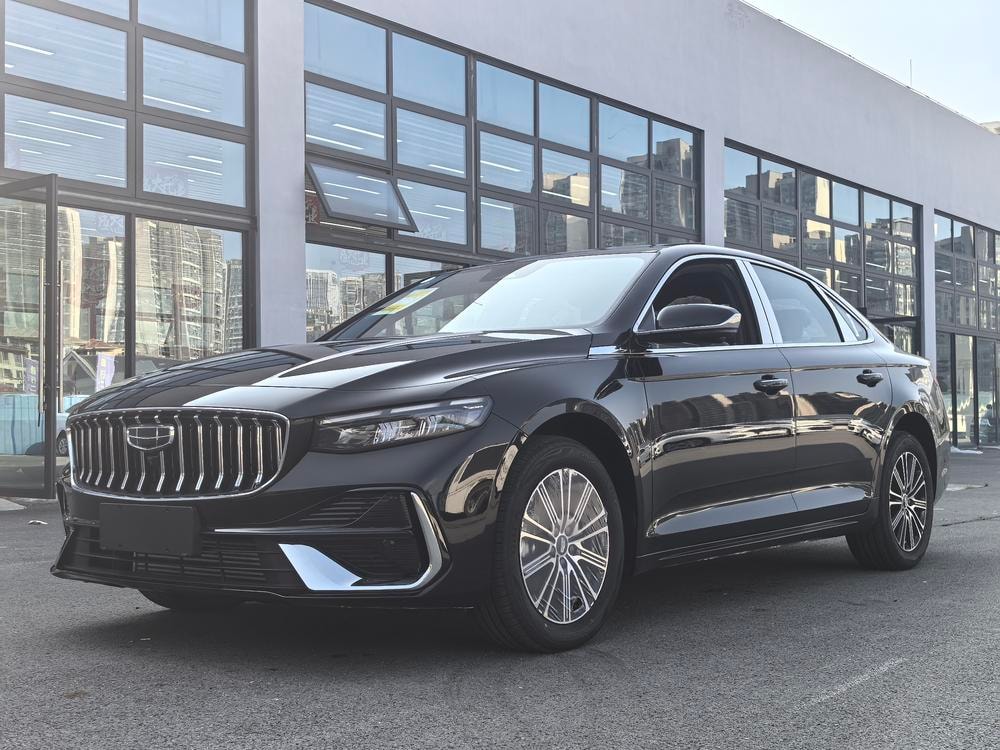 Geely Xingrui 2026 — фото автомобиля 1