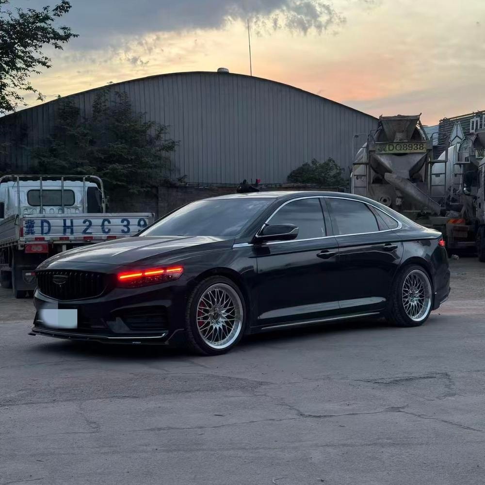Geely Xingrui 2023 — фото автомобиля