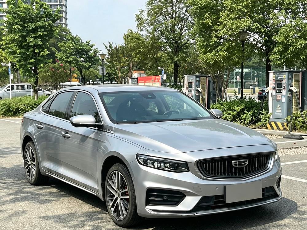 Geely Xingrui 2021 — фото автомобиля