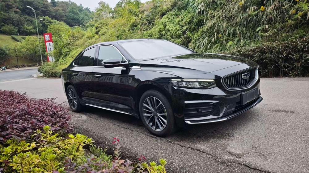 Geely Xingrui 2020 — фото автомобиля