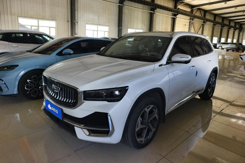 Geely Xingyue L 2024 — фото автомобиля 1