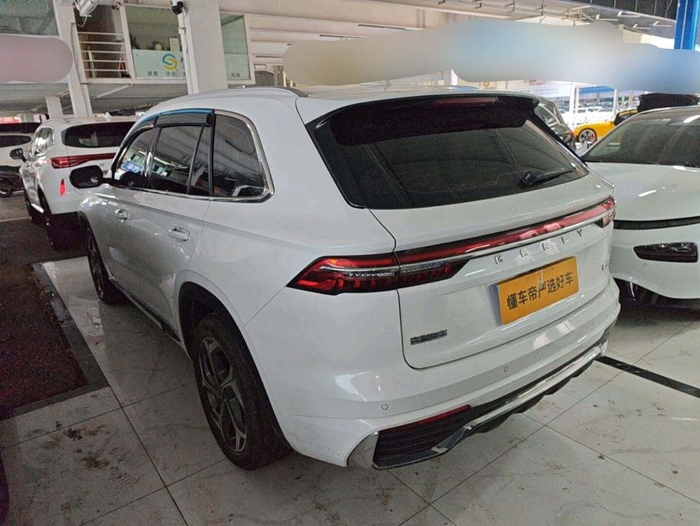 Geely Xingyue L 2021 — фото автомобиля 1