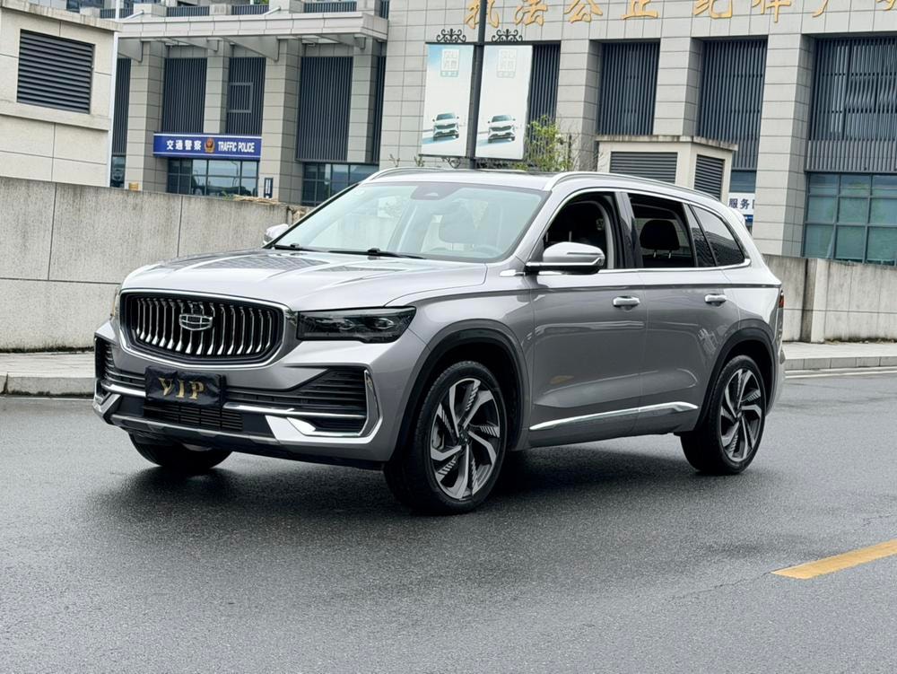 Geely Xingyue L 2023 — фото автомобиля 1