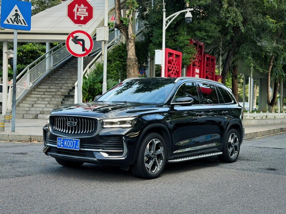 Geely Xingyue L 2024 — фото автомобиля 1