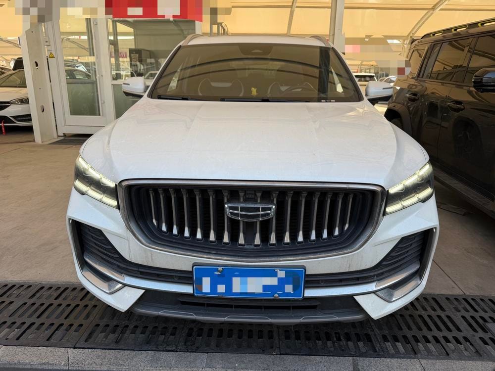 Geely Xingyue L 2021 — фото автомобиля 1