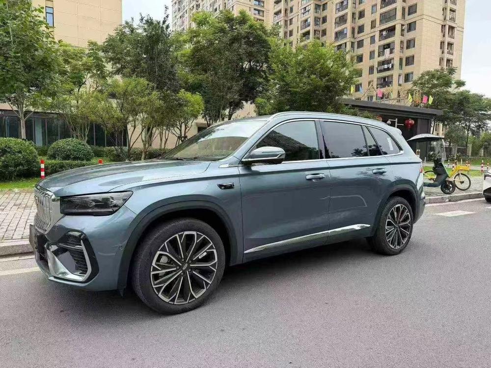 Geely Xingyue L 2026 — фото автомобиля