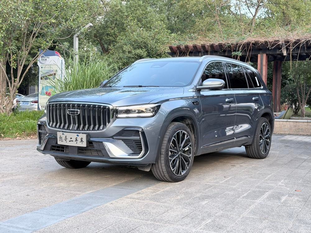 Geely Xingyue L 2026 — фото автомобиля 1