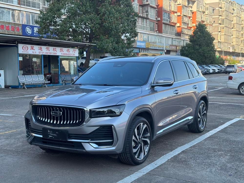 Geely Xingyue L 2024 — фото автомобиля 1
