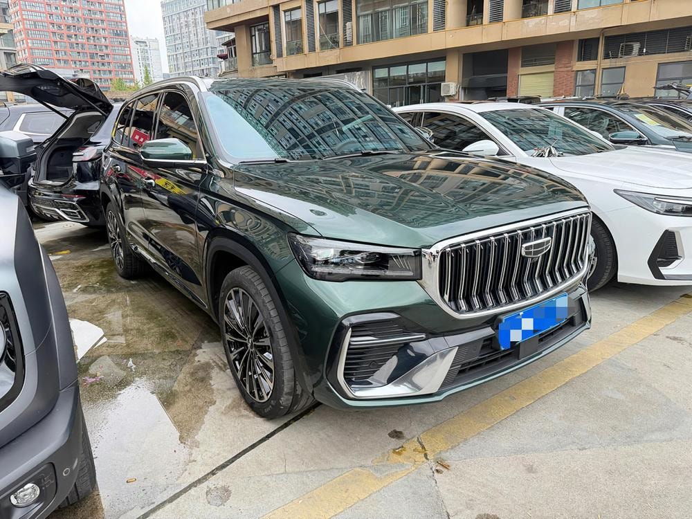Geely Xingyue L 2025 — фото автомобиля