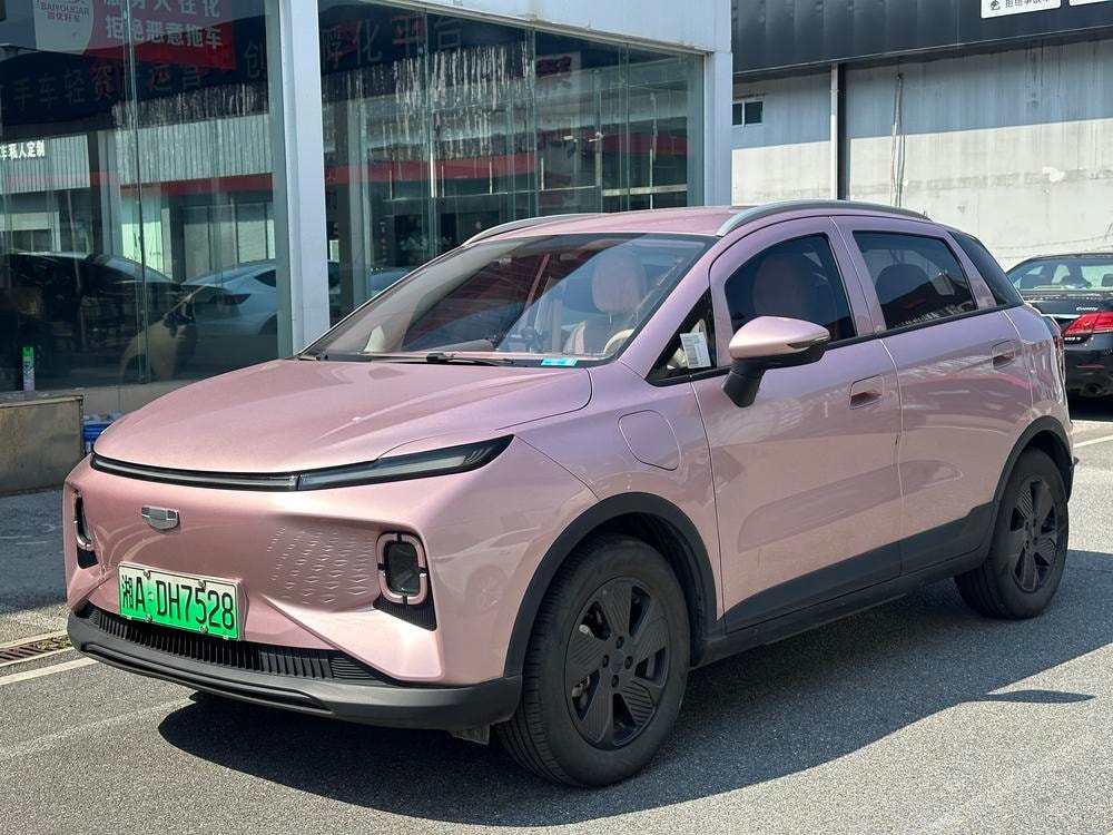 Geometry Geely Geometry E Firefly 2024 — фото автомобиля