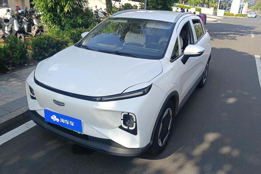 Geometry Geely Geometry E Firefly 2024 — фото автомобиля