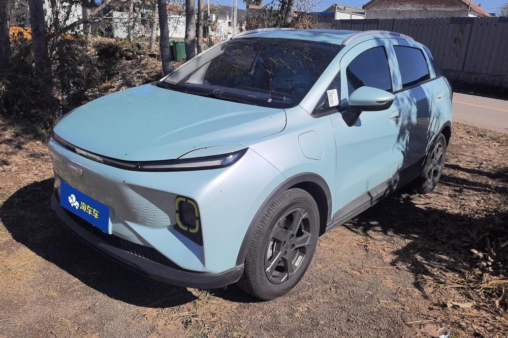 Geometry Geely Geometry E Firefly 2023 — фото автомобиля