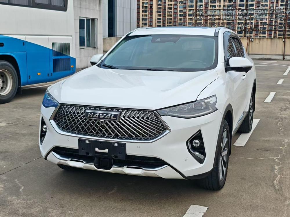 Haval F7 2020 — фото автомобиля