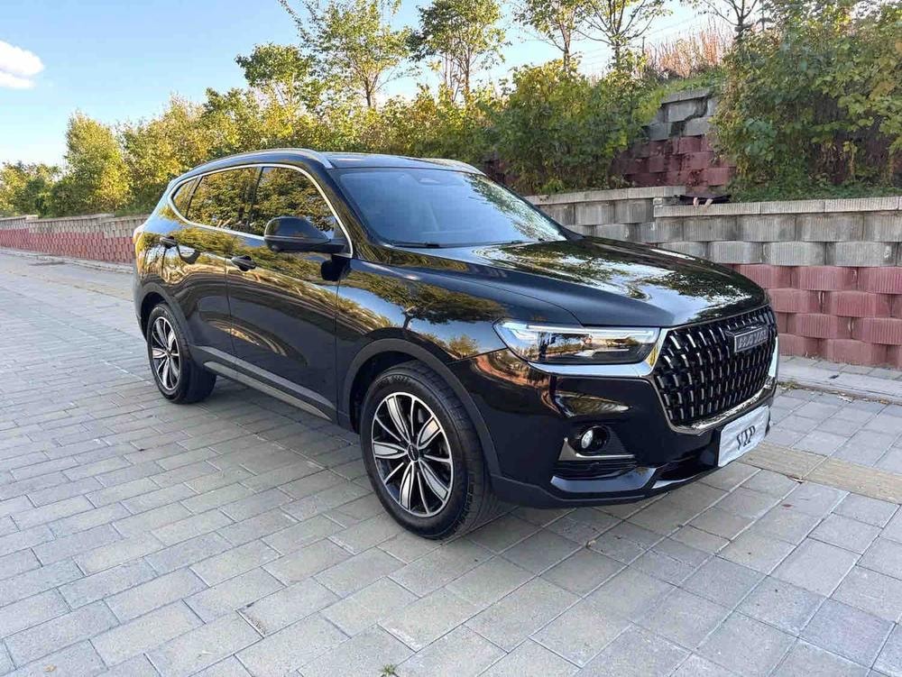 Haval H6 2023 — фото автомобиля 1