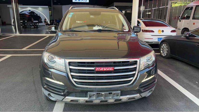 Haval H8 2015 — фото автомобиля