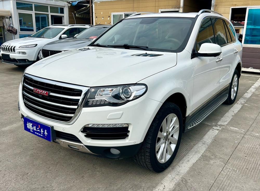 Haval H8 2015 — фото автомобиля