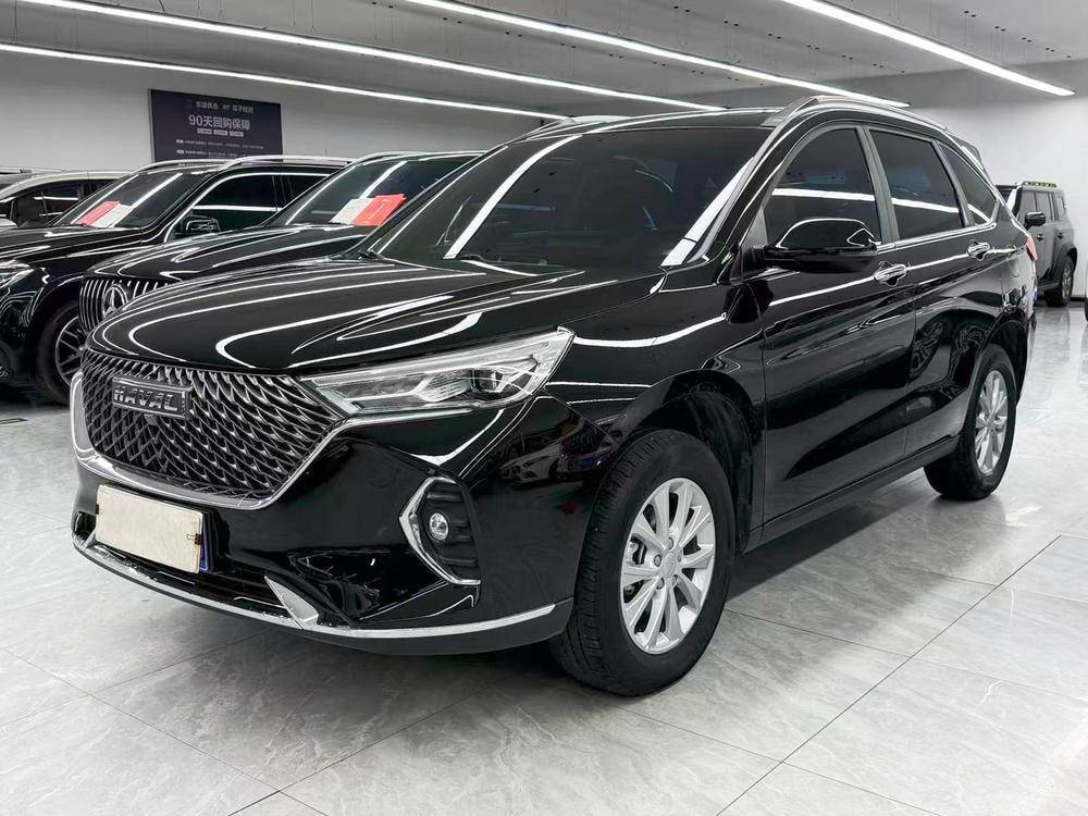 Haval M6 2023 — фото автомобиля 1