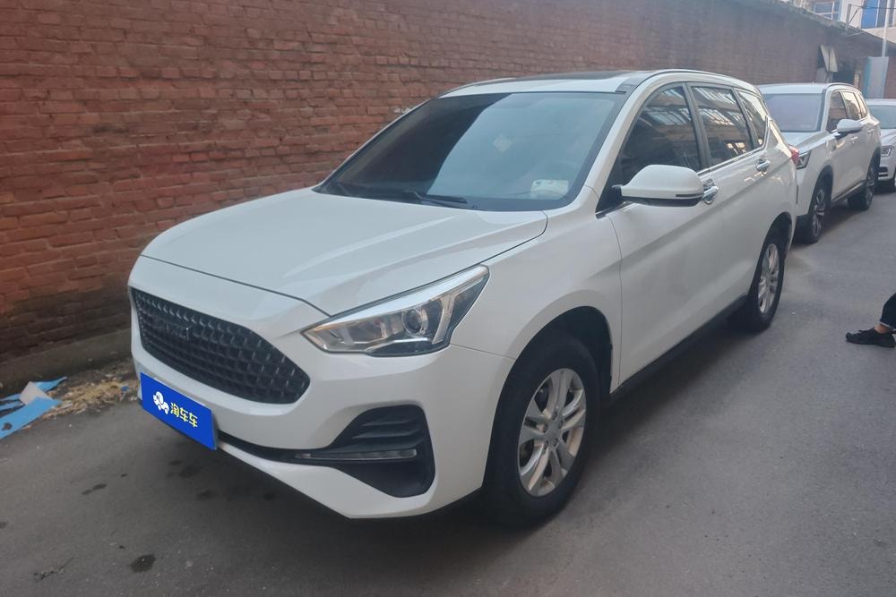 Haval M6 2019 — фото автомобиля