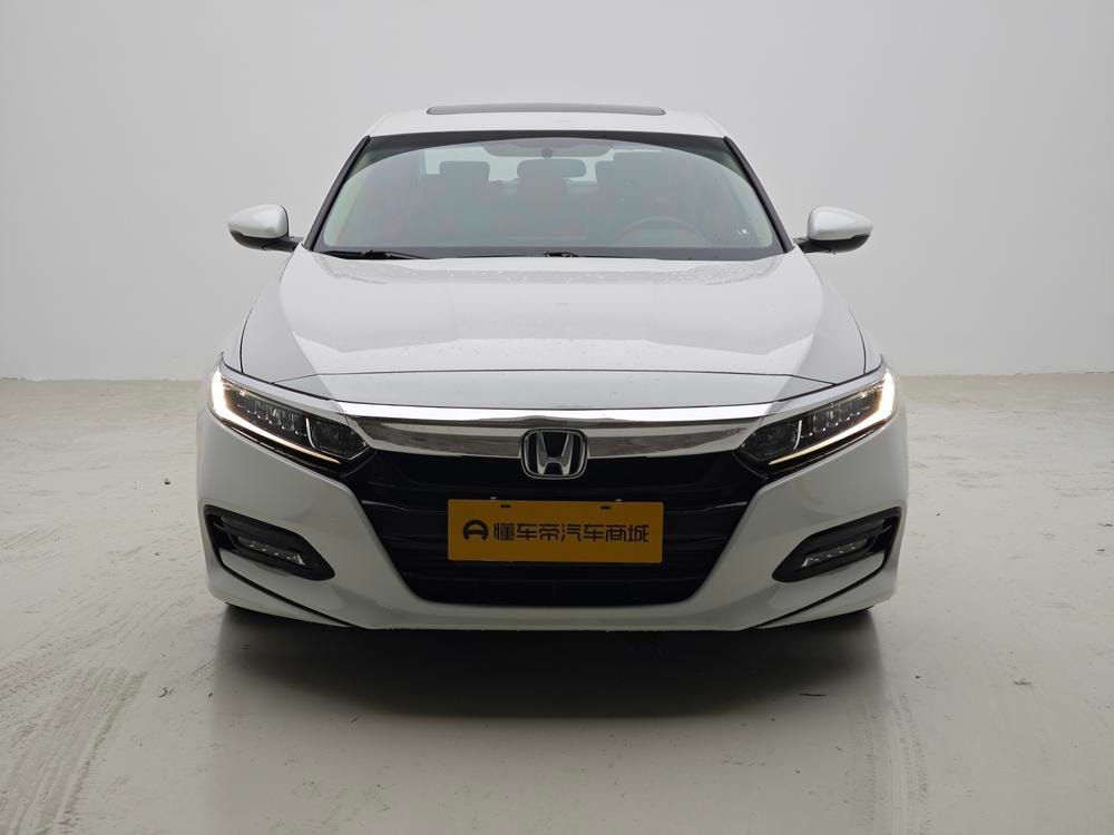 Honda Accord 2018 — фото автомобиля 1