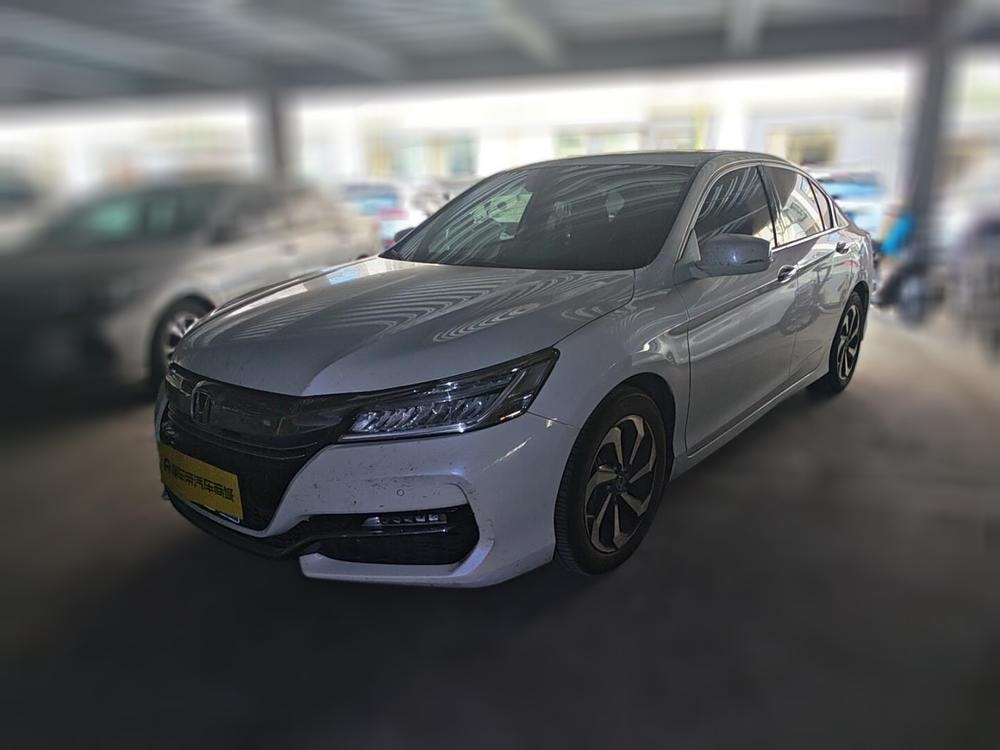 Honda Accord 2016 — фото автомобиля 1