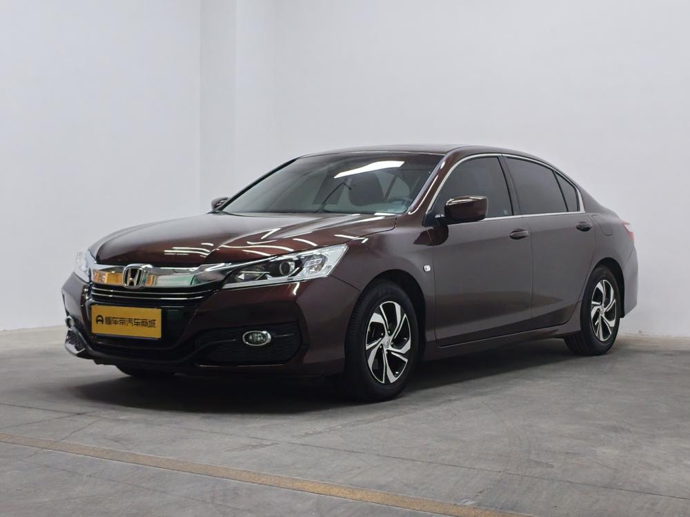 Honda Accord 2016 — фото автомобиля