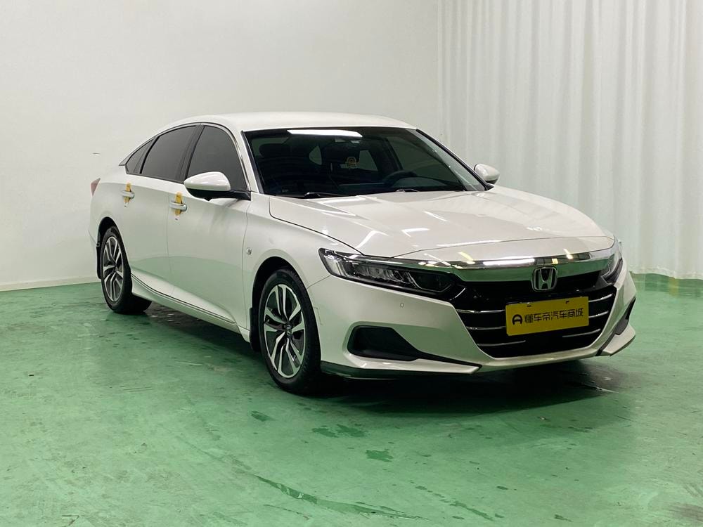 Honda Accord 2022 — фото автомобиля
