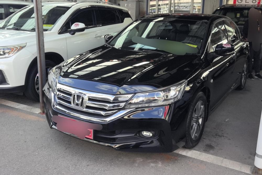 Honda Accord 2015 — фото автомобиля