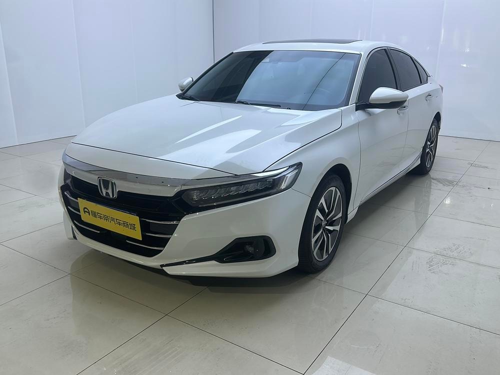 Honda Accord 2022 — фото автомобиля 1