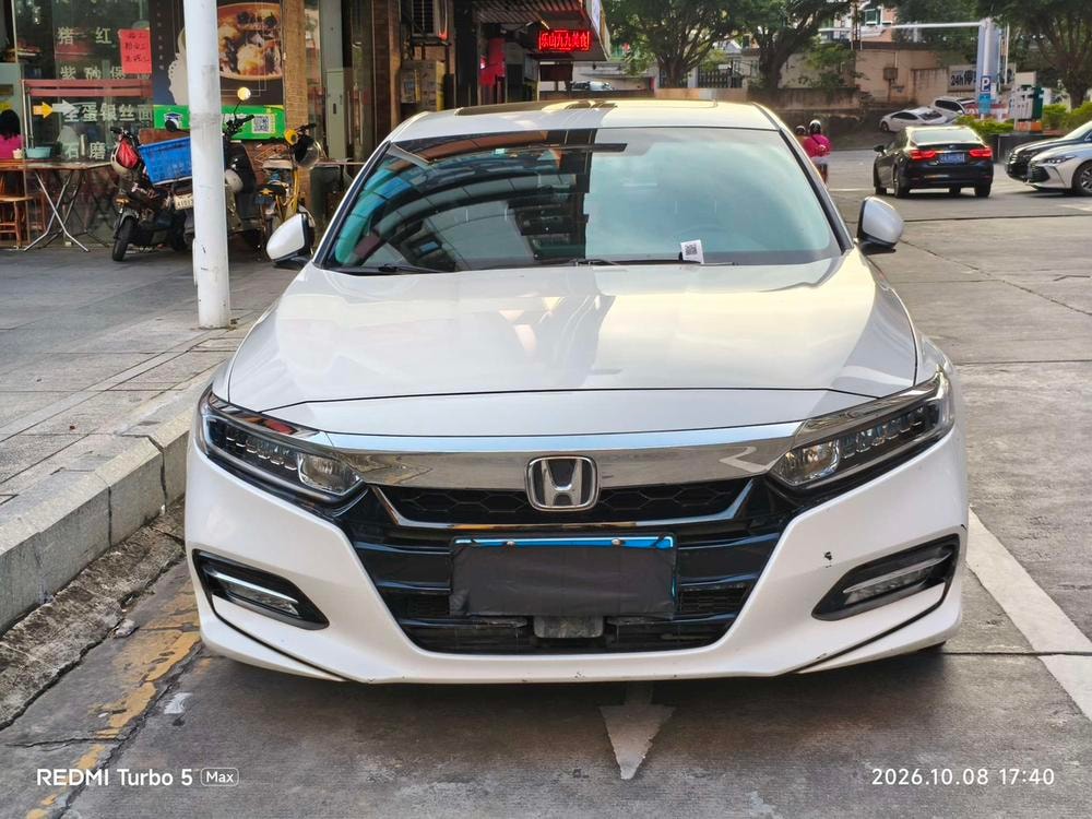 Honda Accord 2018 — фото автомобиля 1