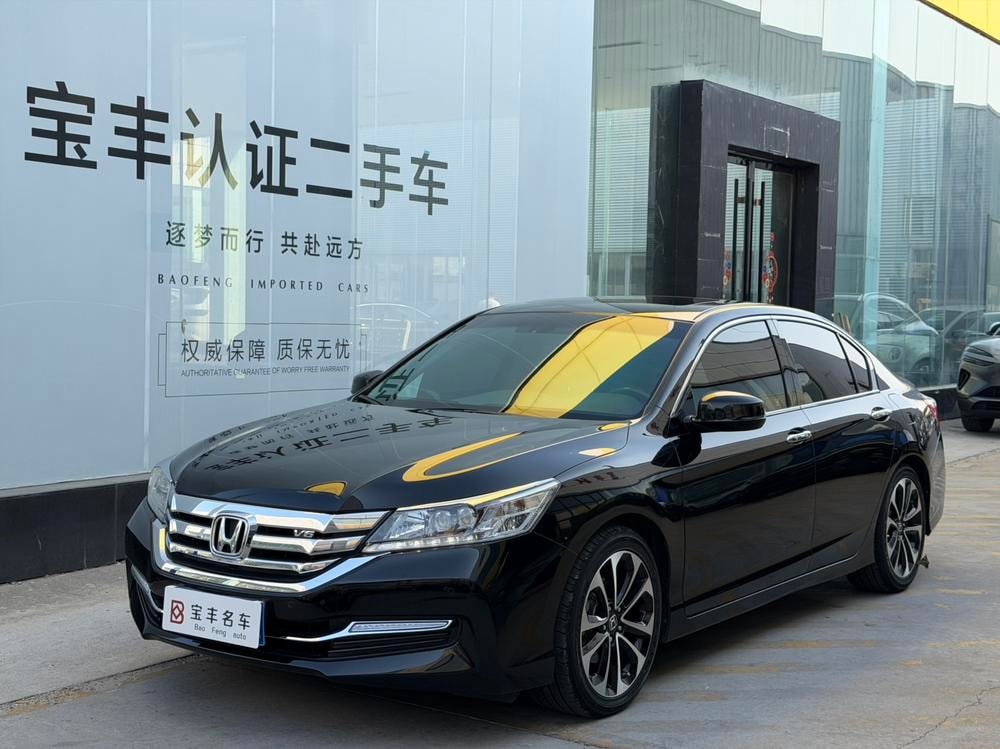 Honda Accord 2014 — фото автомобиля