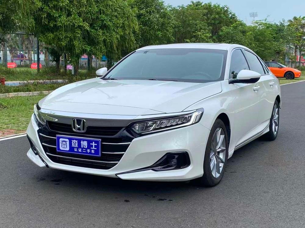 Honda Accord 2022 — фото автомобиля 1