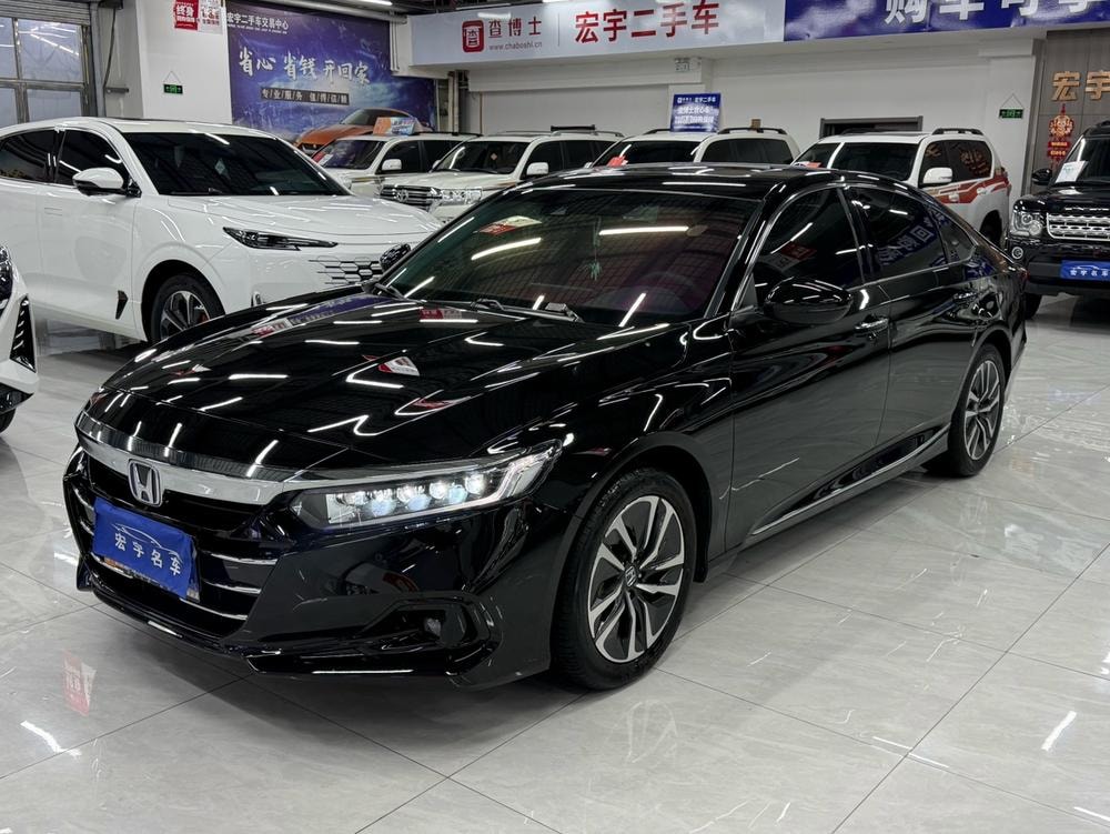 Honda Accord 2022 — фото автомобиля