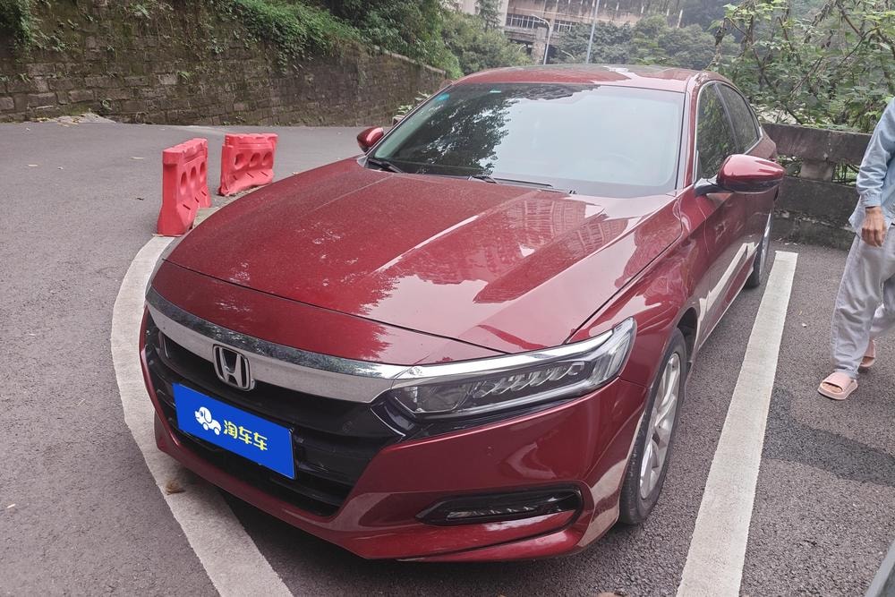 Honda Accord 2018 — фото автомобиля 1