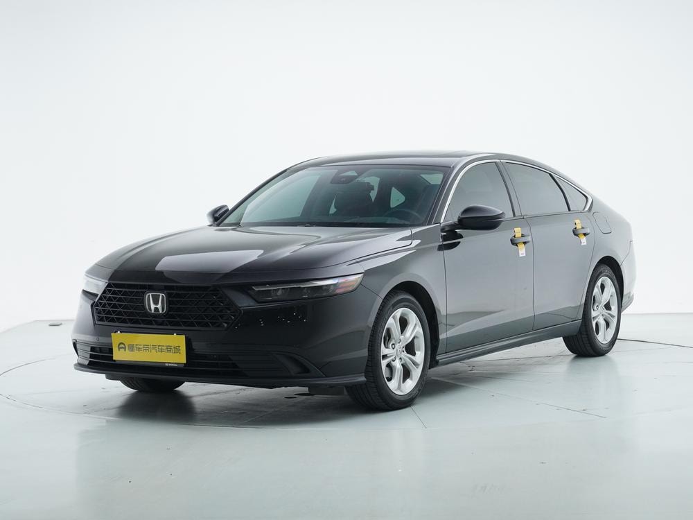 Honda Accord 2023 — фото автомобиля 1
