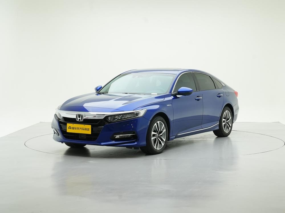 Honda Accord 2018 — фото автомобиля