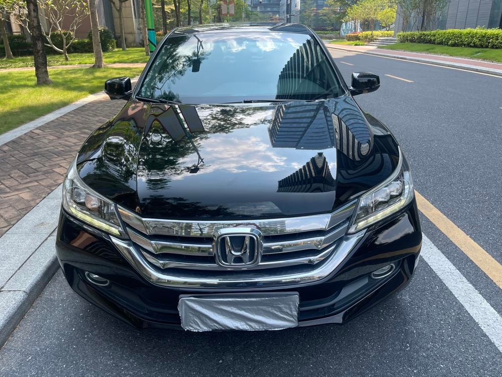 Honda Accord 2014 — фото автомобиля
