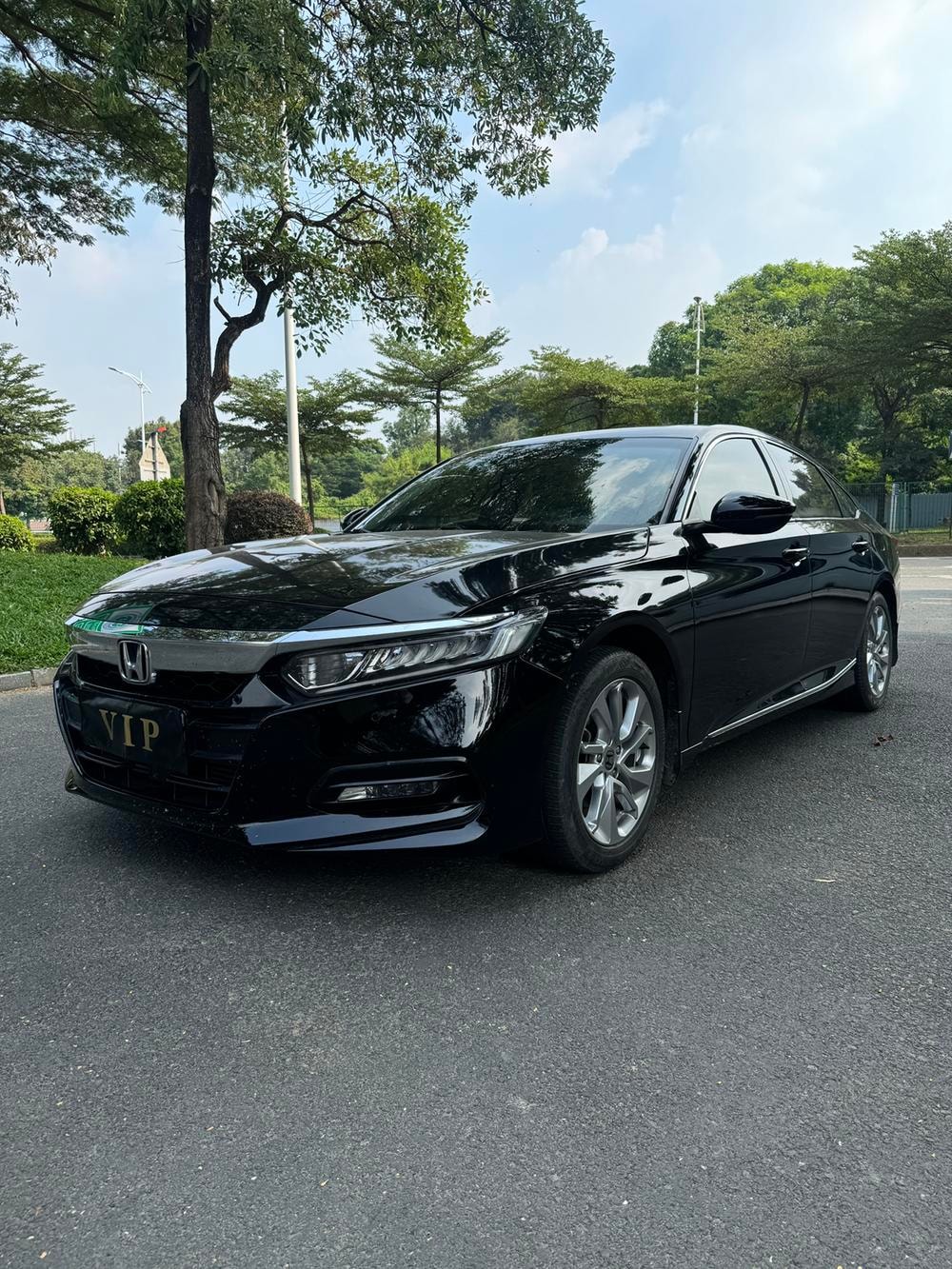 Honda Accord 2018 — фото автомобиля