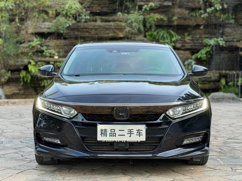 Honda Accord 2021 — фото автомобиля
