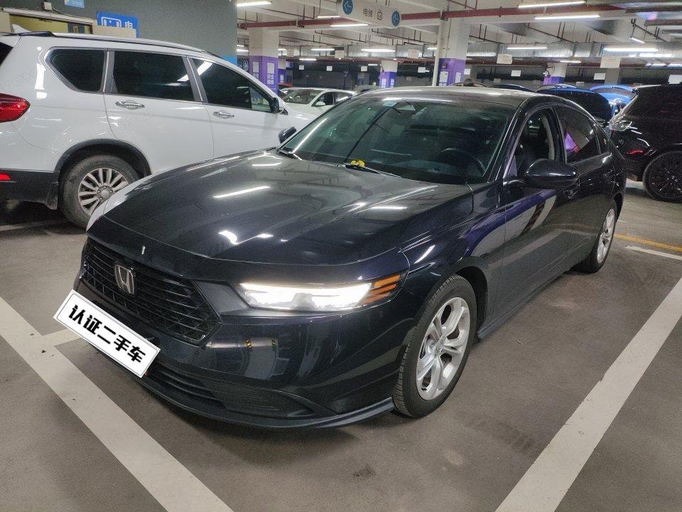Honda Accord 2023 — фото автомобиля