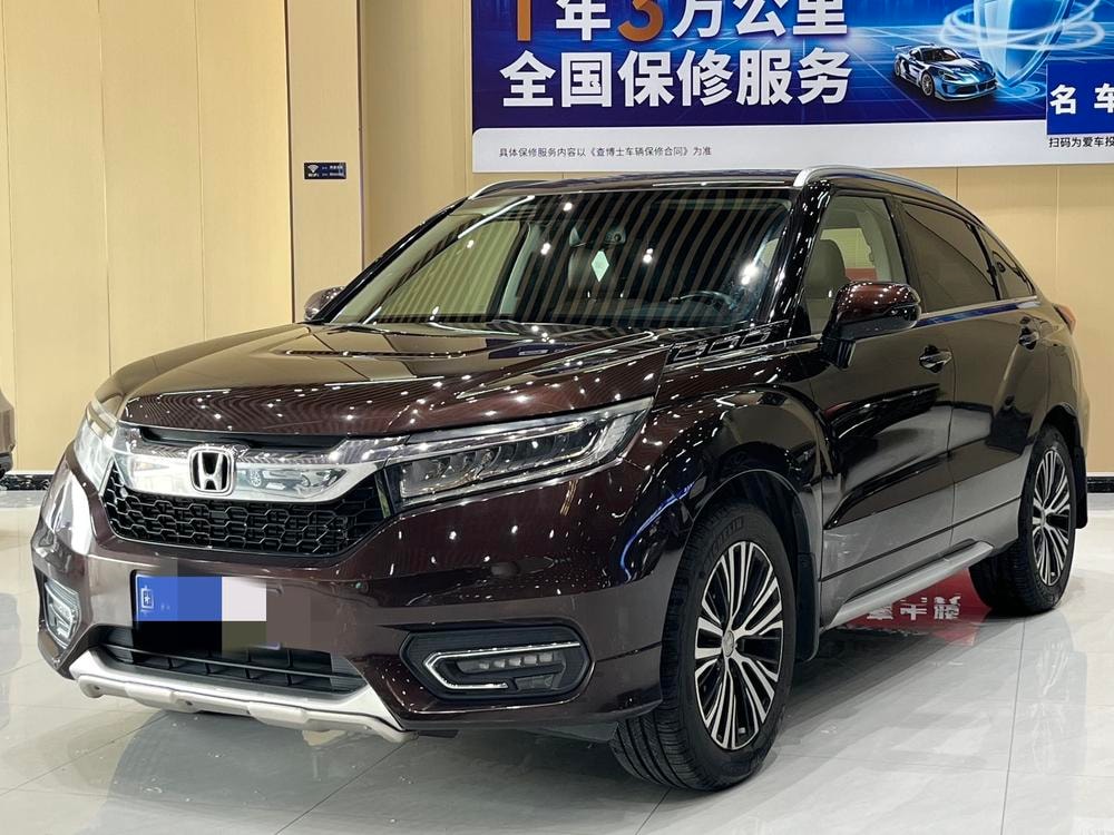 Honda Avancier 2017 — фото автомобиля 1